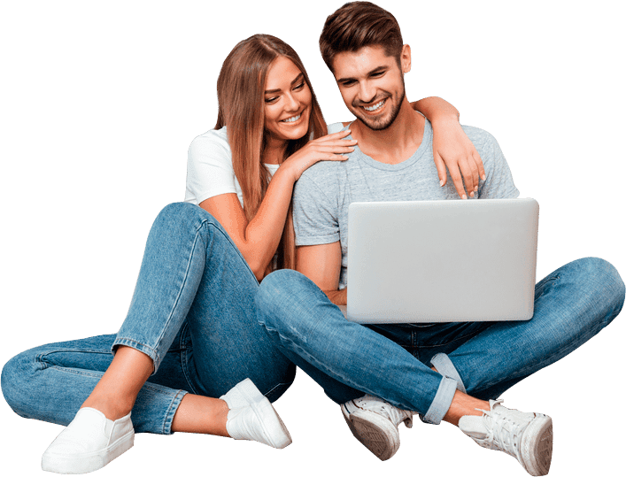 Pareja usando dispositivos M&J Net